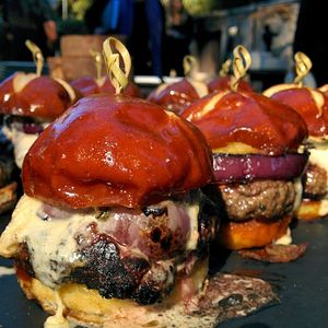 Image post by @kalamazoogrills on Instagram