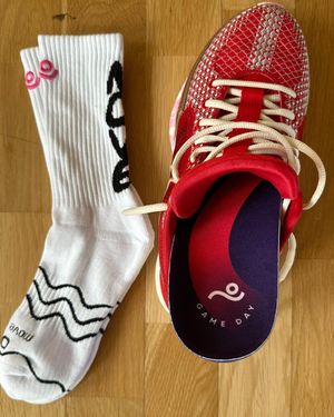 Image post by @moveinsoles on Instagram