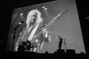 Image post by @defleppard on Instagram