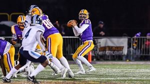 Image post by @ualbanyfootball on Instagram
