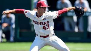 Image post by @ou_baseball on Instagram