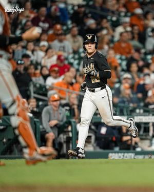 Image post by @vandyboys on Instagram