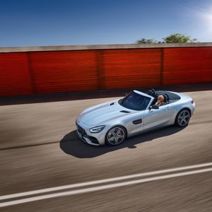 Image post by @mercedesamg on Instagram