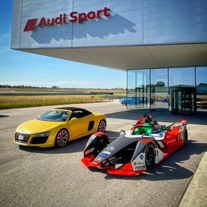 Image post by @lucasdigrassi on Instagram