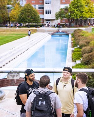 Image post by @uindy on Instagram