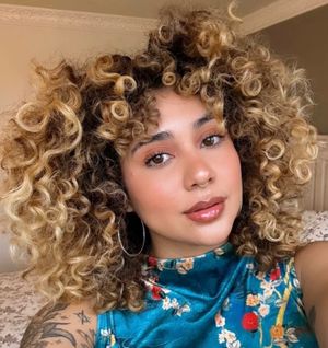 Image post by @behindthechair_com on Instagram