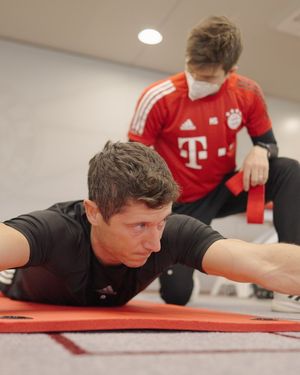 Image post by @fcbayern on Instagram