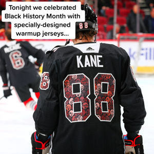 Video post by @nhlblackhawks on TikTok