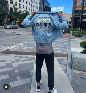 Image post by @jeaniusjackets on Instagram