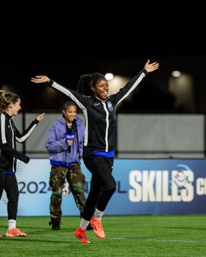 Image post by @chicagoredstars on Twitter