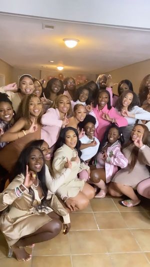 Video post by @kookinwitkhari on Instagram