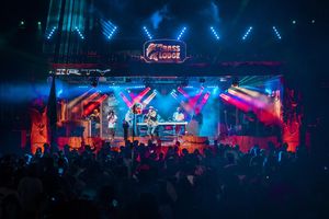 Image post by @dirtybirdcamp on Instagram