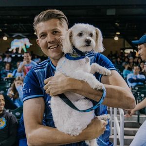 Image post by @eplocomotivefc on Instagram