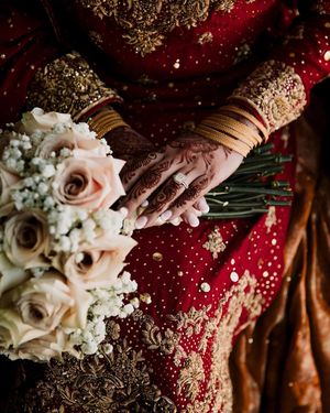 Image post by @thismodernlovephoto on Instagram