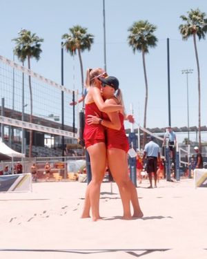 Image post by @uscbeach on Instagram