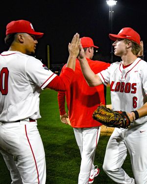 Image post by @unmlobobaseball on Instagram