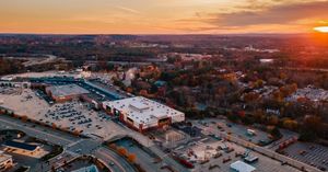 Image post by @rockinghammall on Instagram