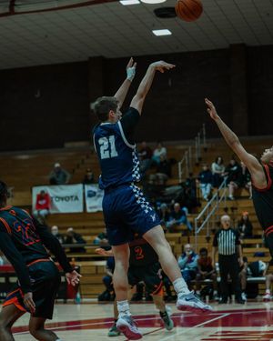 Image post by @drake_devin12 on Instagram