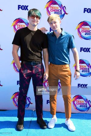 Image post by @SamandColby on Twitter
