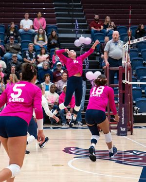 Image post by @leeuvolleyball on Instagram