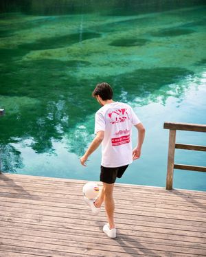 Image post by @redbullshop on Instagram