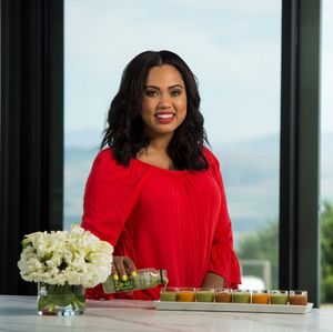 Image post by @ayeshacurry on Instagram