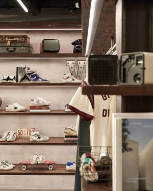 Image post by @goldengoose on Instagram