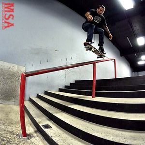 Image post by @mannysantiago on Instagram