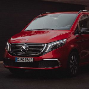 Image post by @mercedesbenz on Instagram