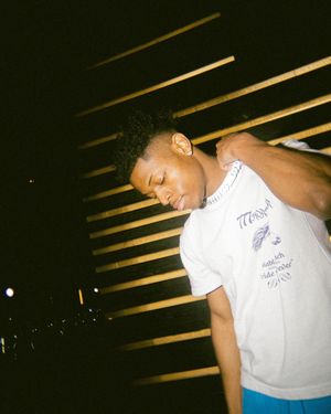 Image post by @parisbryant on Instagram