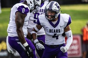 Image post by @The__Bluebloods on Twitter