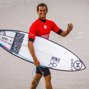 Image post by @wsl.qs on Instagram