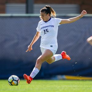 Image post by @uw_wsoccer on Instagram