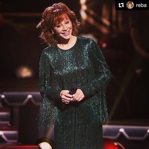 Image post by @cma on Instagram