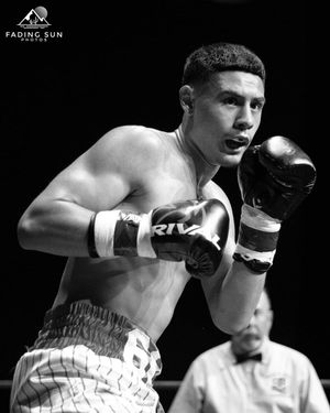 Image post by @fading_sun_photos on Instagram