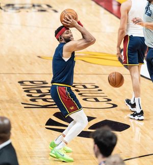 Image post by @caneshoops on Instagram