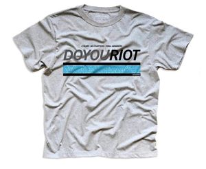 Image post by @roaringriot on Instagram