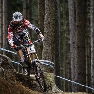 Image post by @foxmtb on Instagram