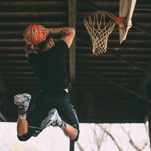 Image post by @nikebasketball on Instagram