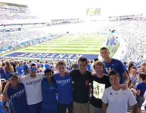 Image post by @kentuckymenstennis on Instagram