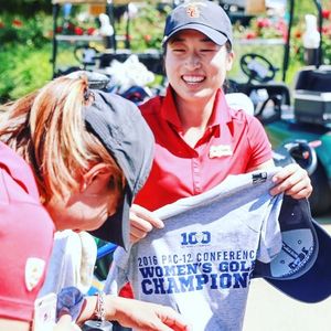 Image post by @uscwomensgolf on Instagram