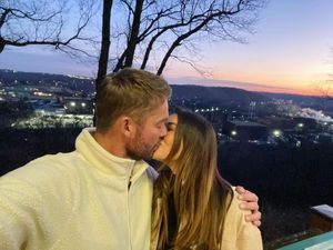 Image post by @brettyoungmusic on Instagram