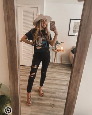 Image post by @sarahhorner00 on Instagram