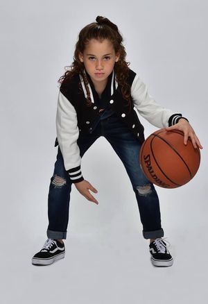 Image post by @CavsEntertainmentTeams on Facebook