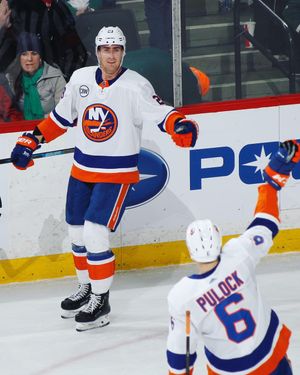 Image post by @nyislanders on Instagram