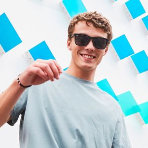 Image post by @knockaround on Instagram