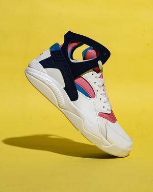 Image post by @solefly on Instagram