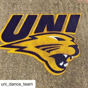 Image post by @uniathletics on Instagram