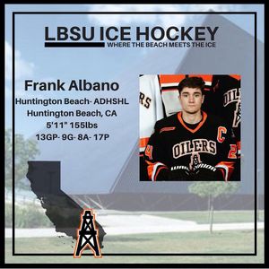 Image post by @lbsuhockey on Instagram