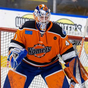 Image post by @fwkomets on Instagram